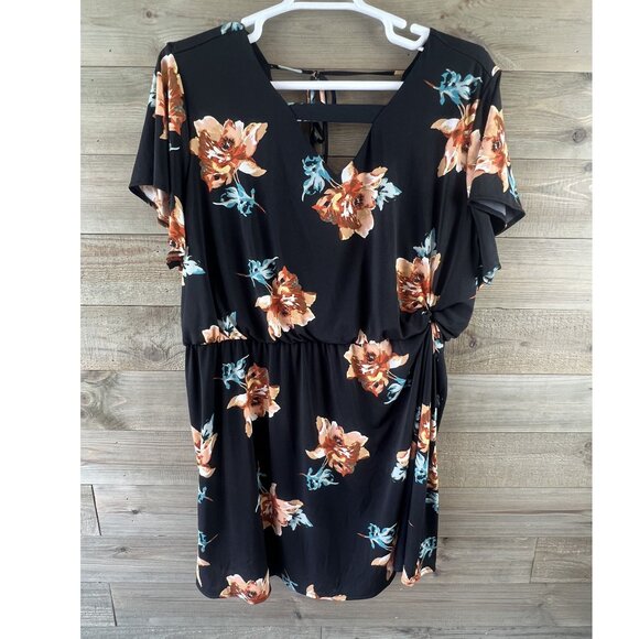 Maurices Women Dress Mini Short Ruffled Sleeve VNeck Floral Tie Back Size 3 3X - Picture 1 of 7